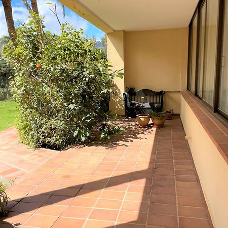Klimatyczny Loft I Egzotyczny Basen Lägenhet Benalmádena Exteriör bild