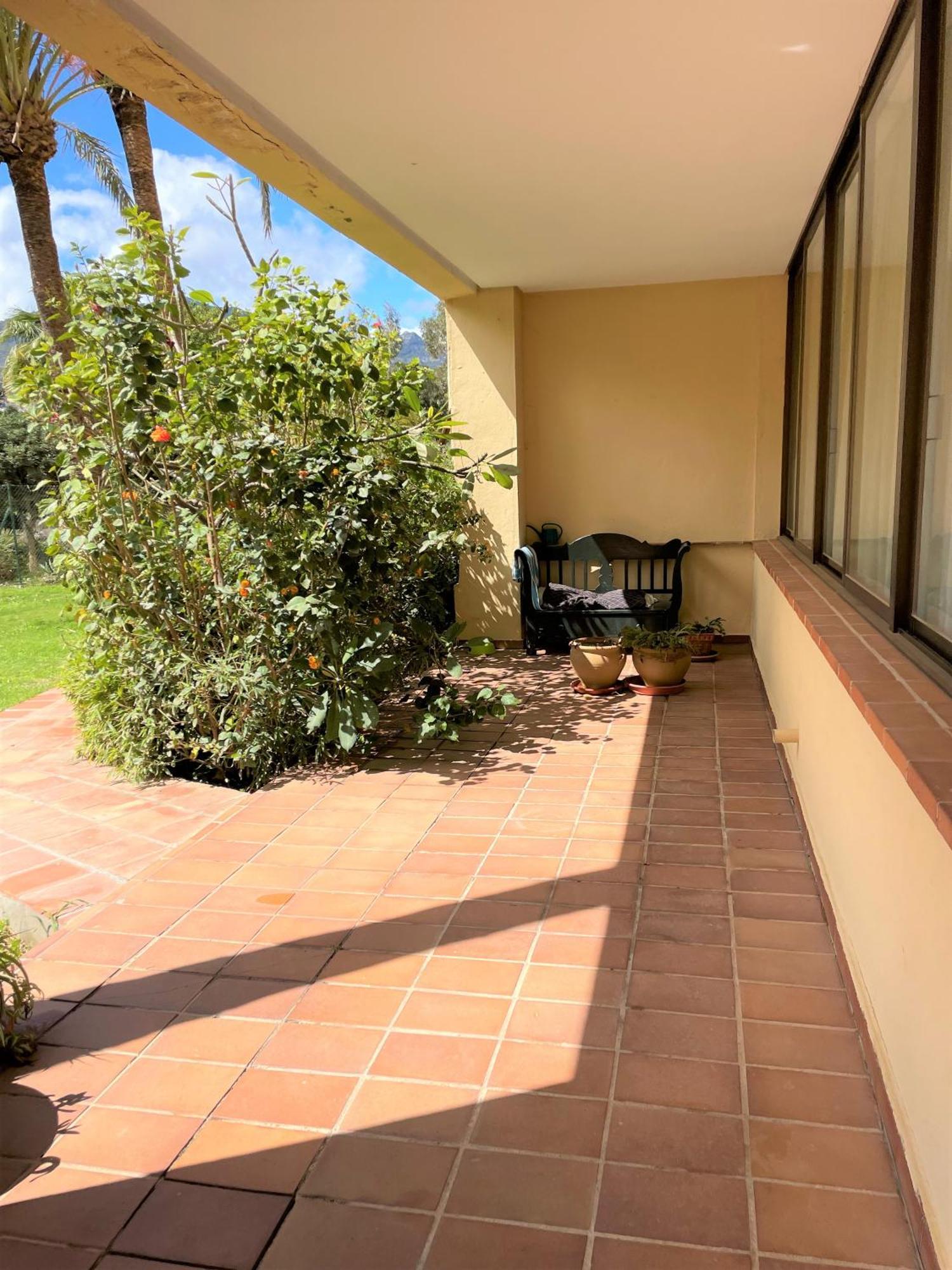 Klimatyczny Loft I Egzotyczny Basen Lägenhet Benalmádena Exteriör bild